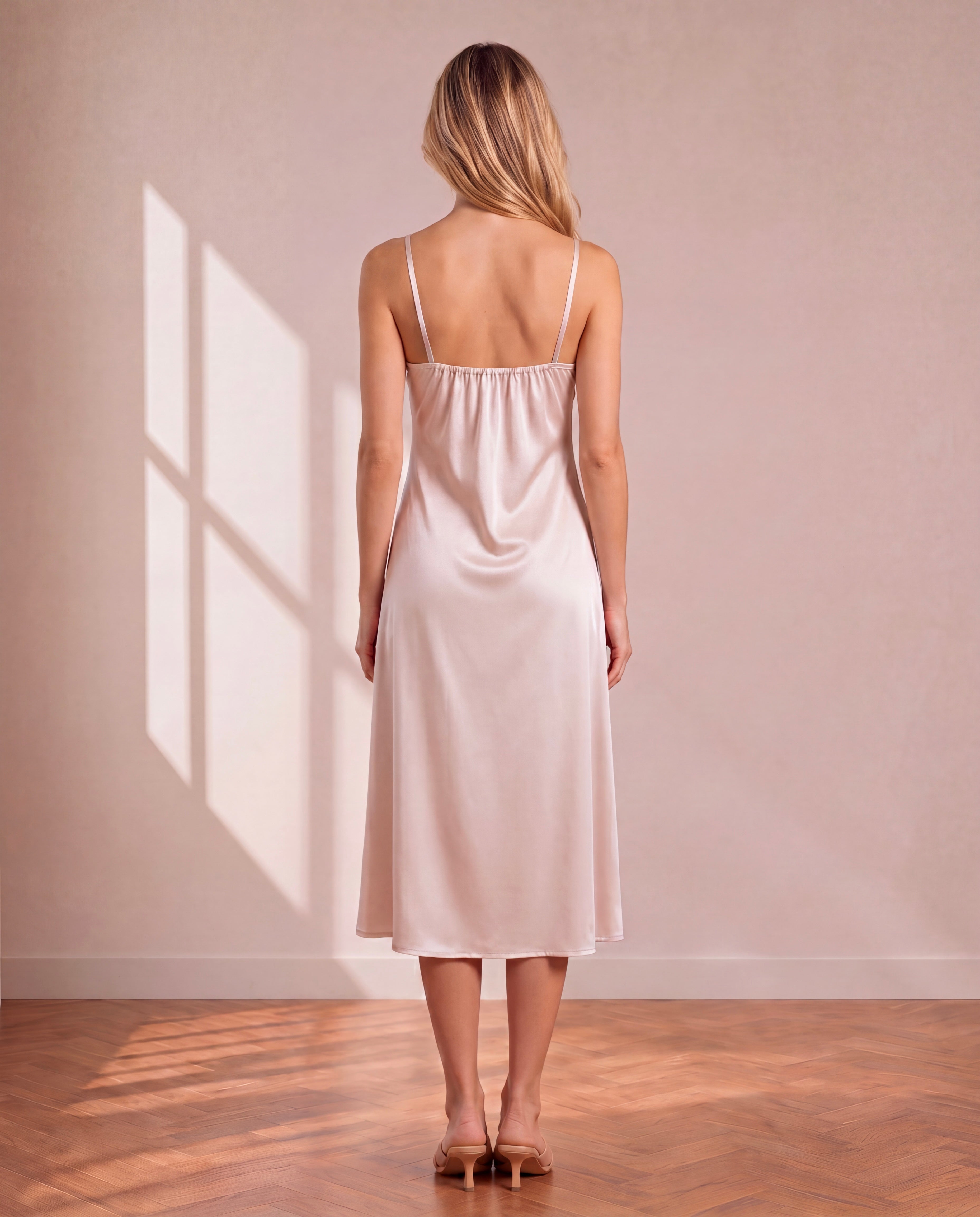 Nacre Exclusive Bej Dantelli Saten Gecelik